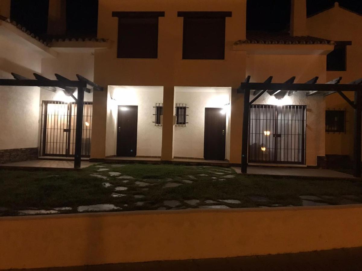 Sierra El Retiro Villa Seville Luaran gambar